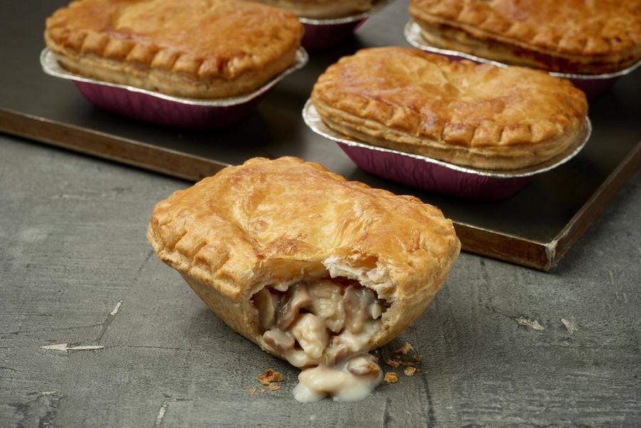 Bake@Home Chicken & Mushroom Pies x4