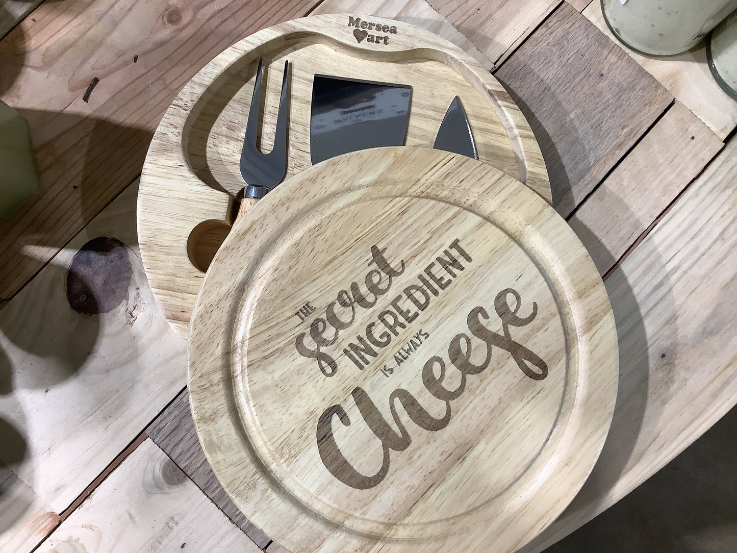 Wooden Cheese Board & Tools