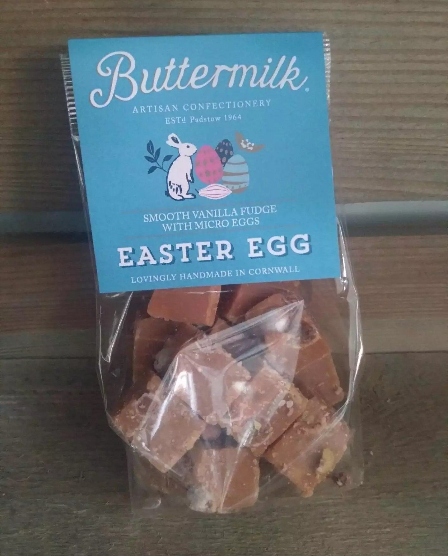 Buttermilk Smooth Vanilla Fudge with Micro Eggs 175g